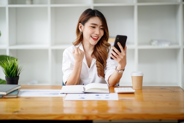 6 Cara Cerdas Kelola Keuangan di Era Digital 2025